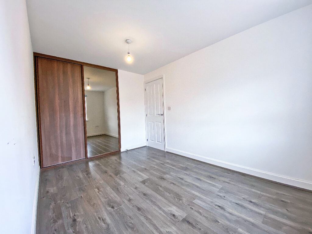 Property Image_11