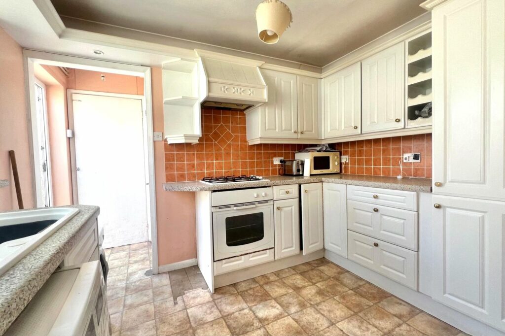 Property Image_4