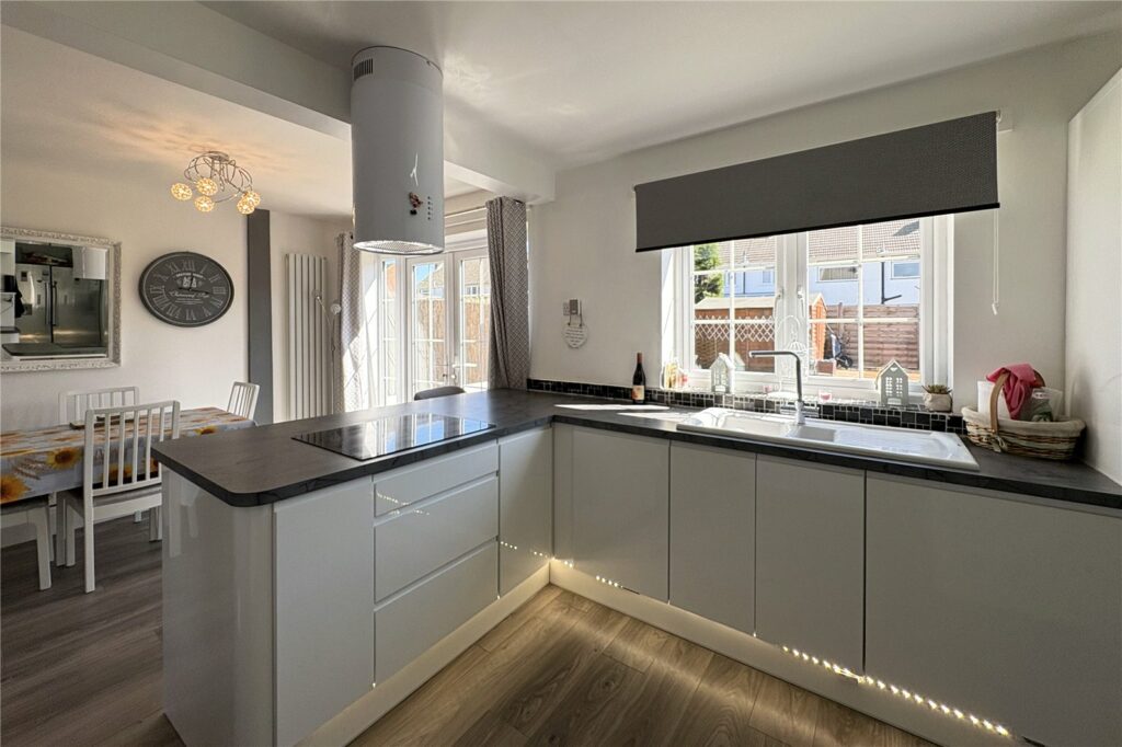 Property Image_11