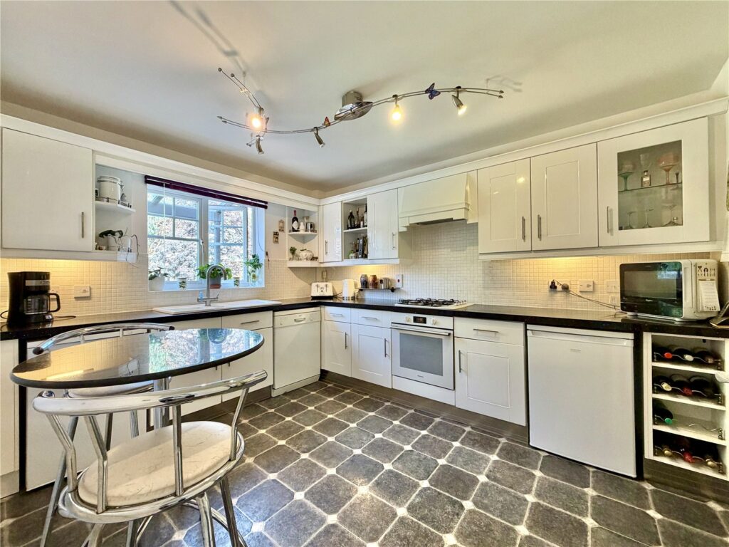 Property Image_4