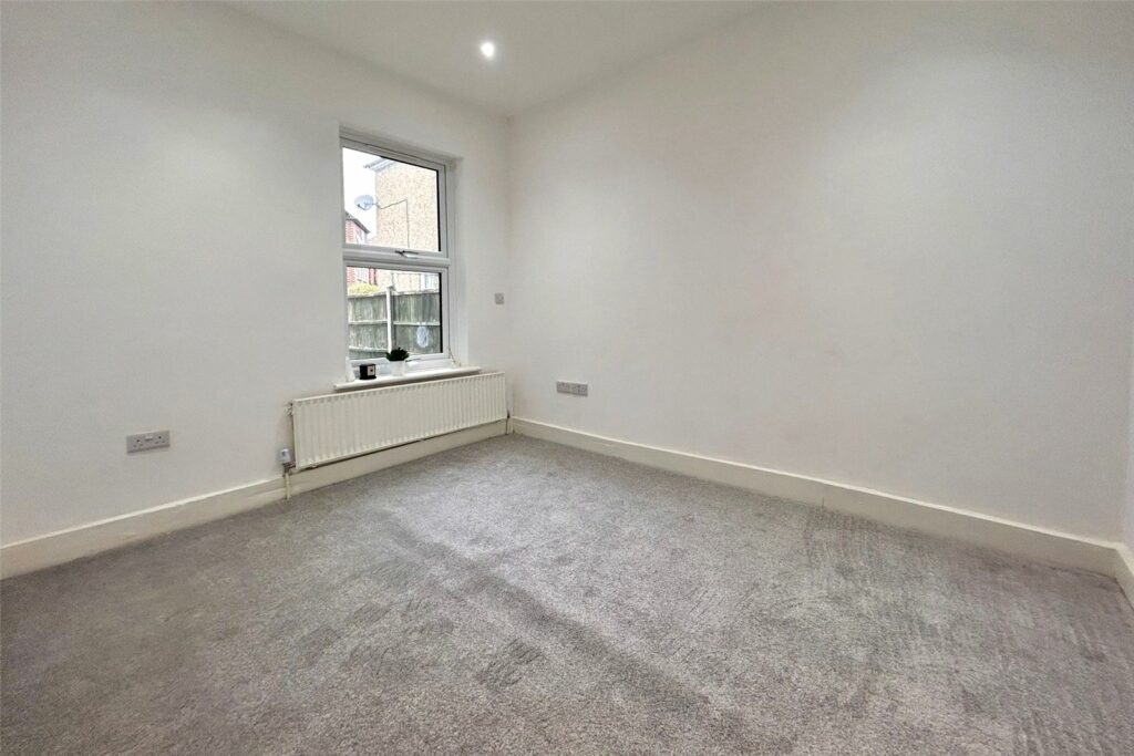 Property Image_11