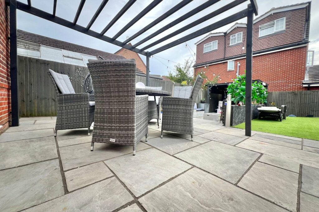Property Image_11