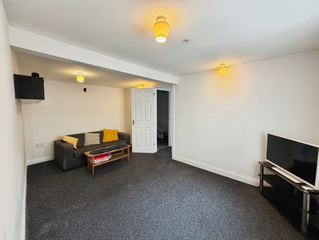 Property Image_3