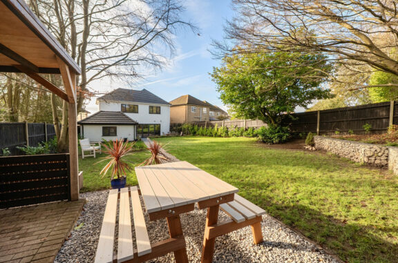 Highfield Gardens Image