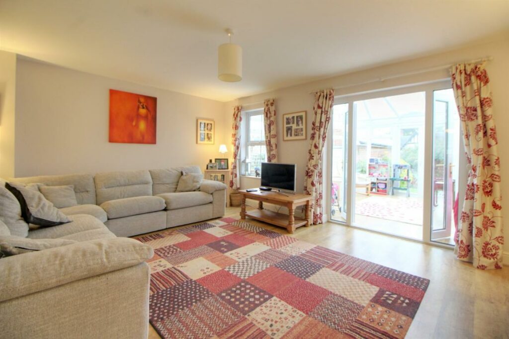 Property Image_4