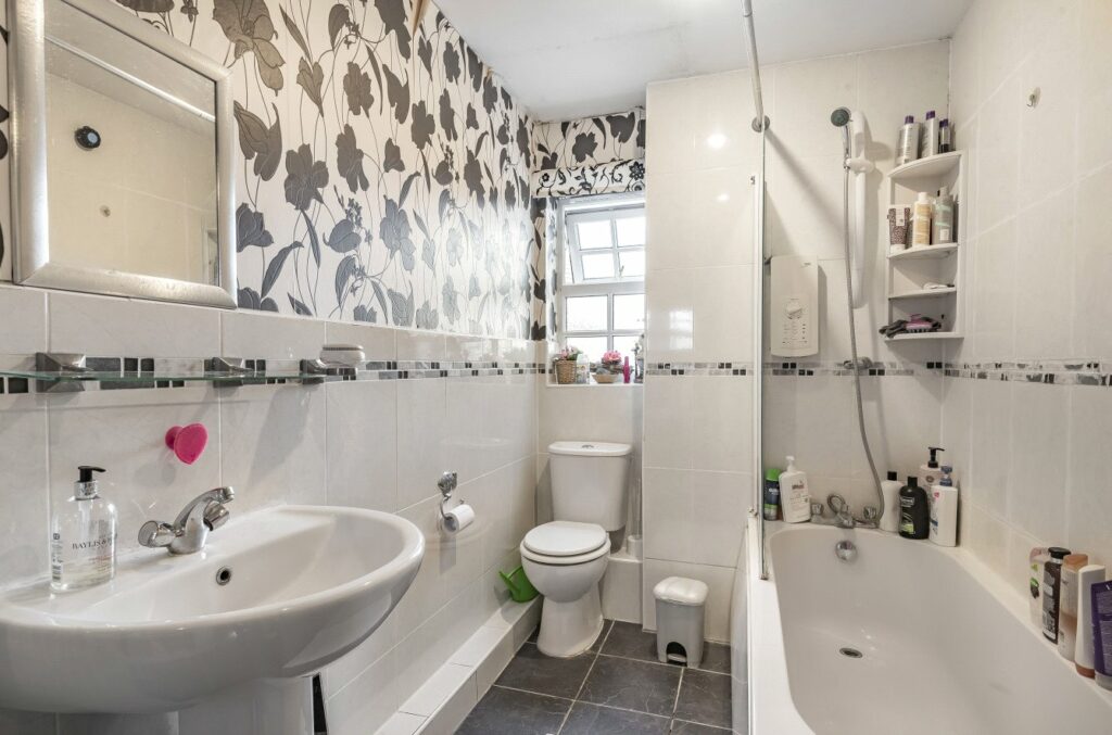 Property Image_11