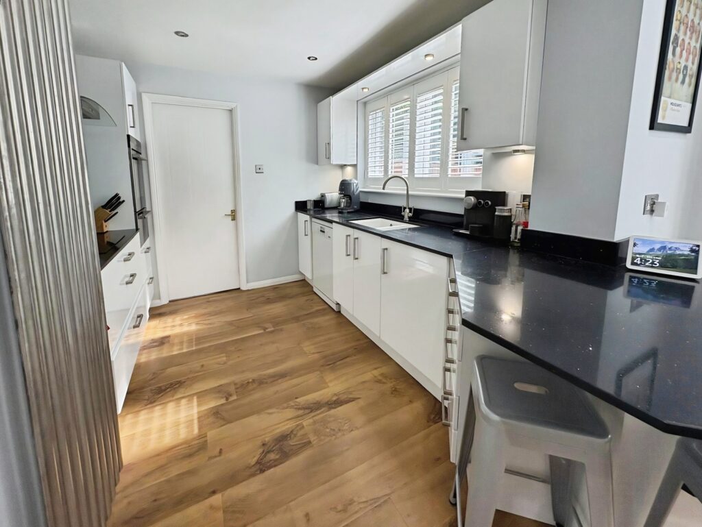 Property Image_4