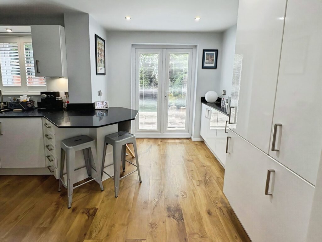 Property Image_16