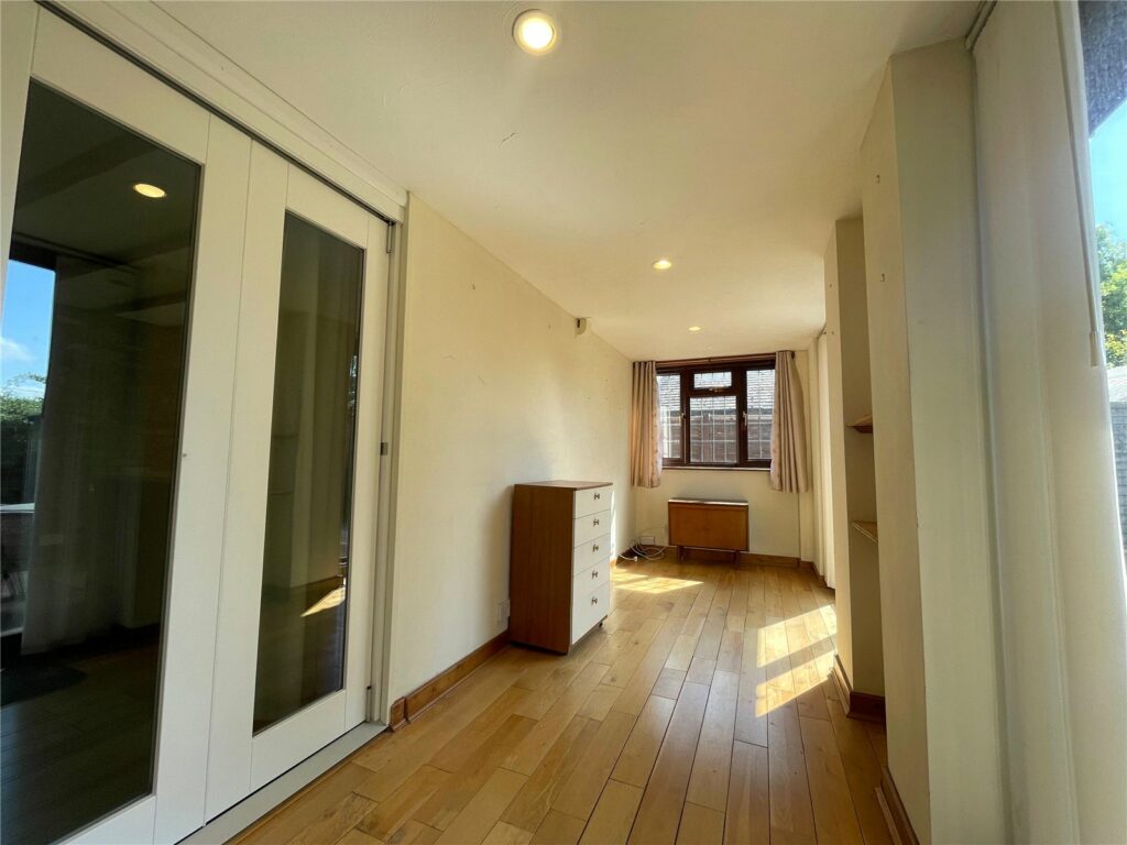 Property Image_24