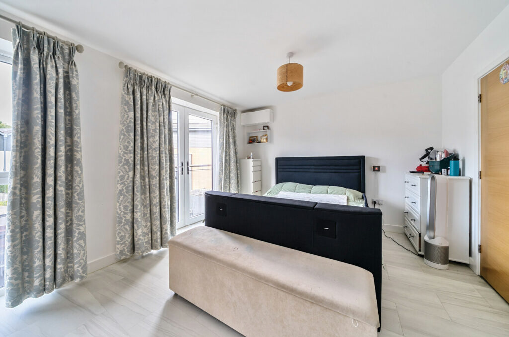 Property Image_11