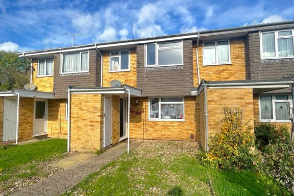 Blenheim Close Image