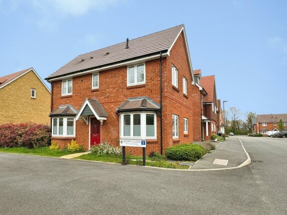 Kemp Close Image
