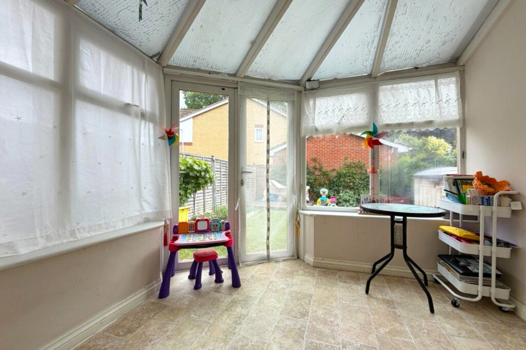 Property Image_11