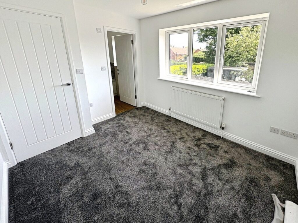 Property Image_11