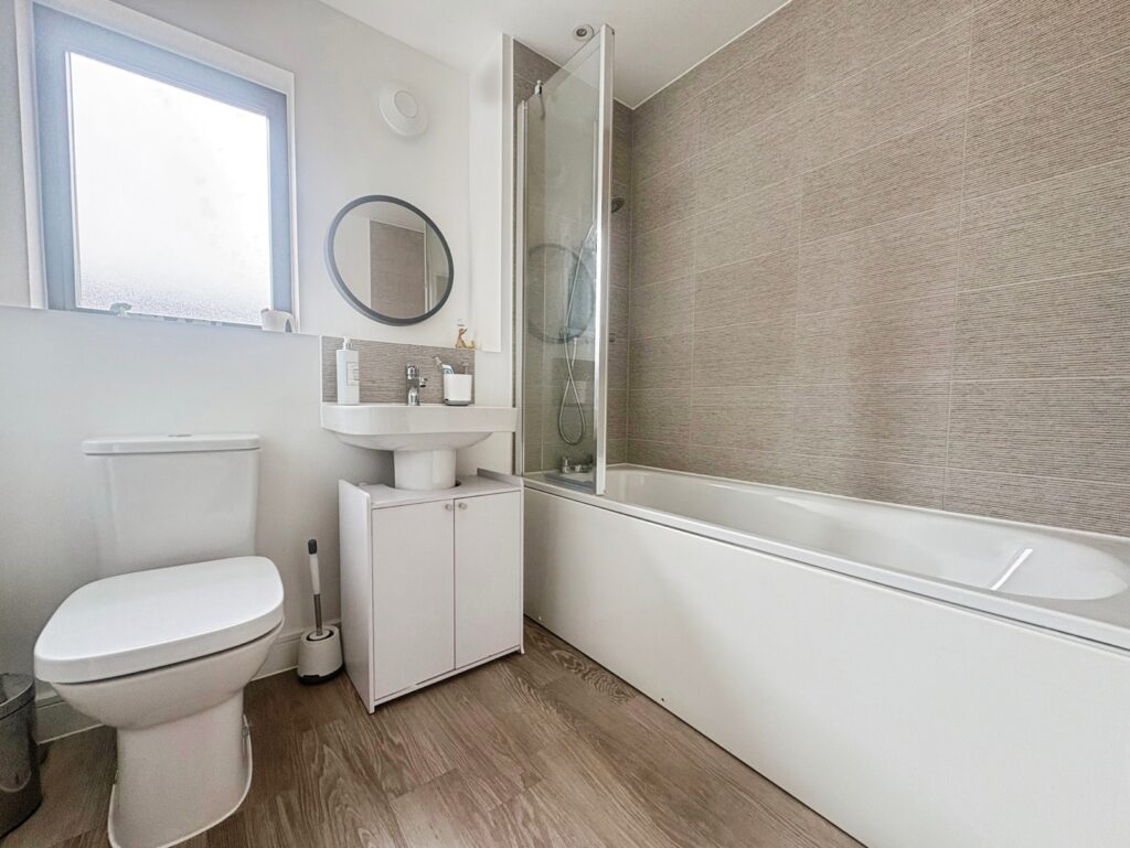 Property Image_11