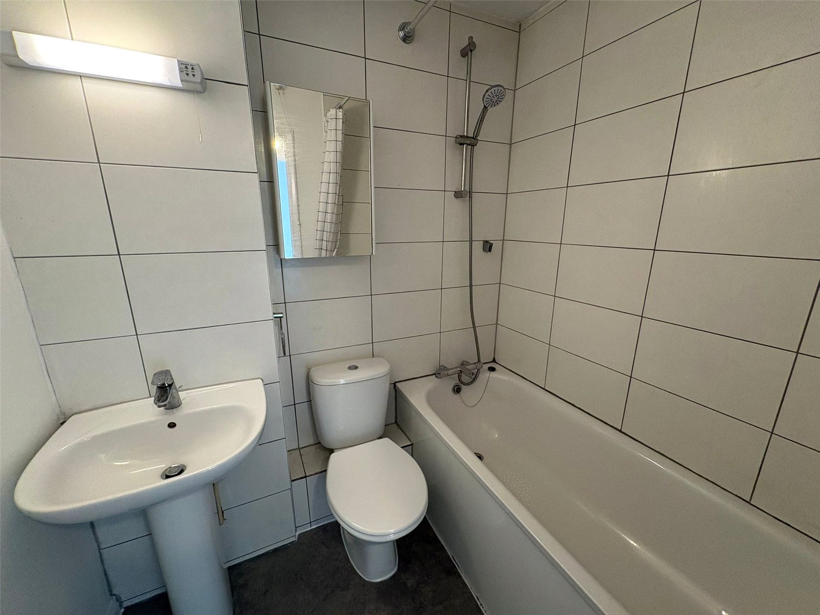 Picture No. 06