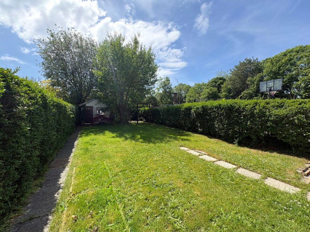 Property Image_11