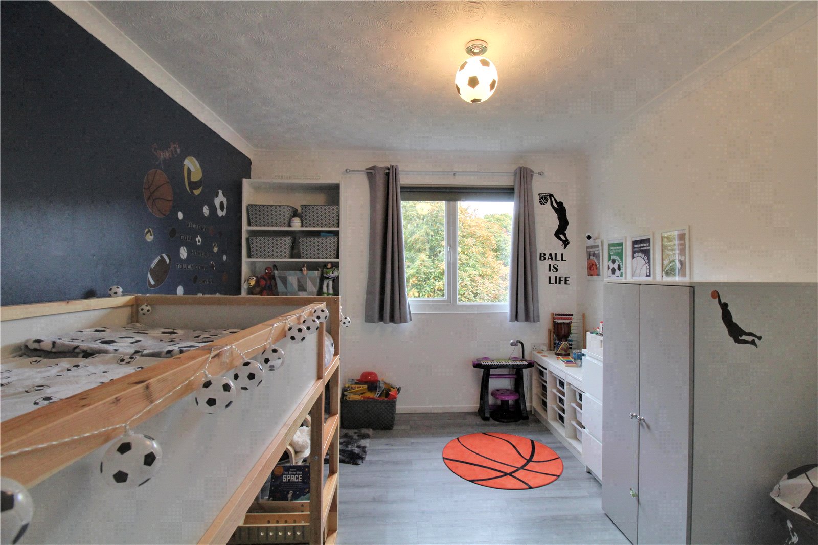 BAL230020_10.jpg