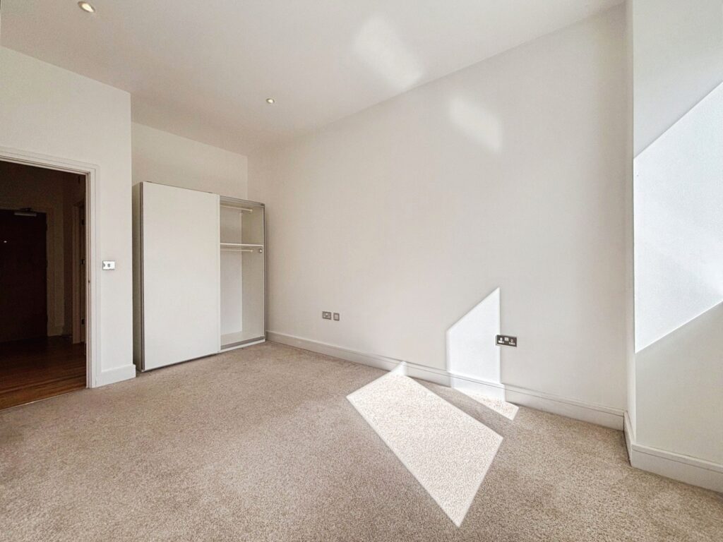 Property Image_9