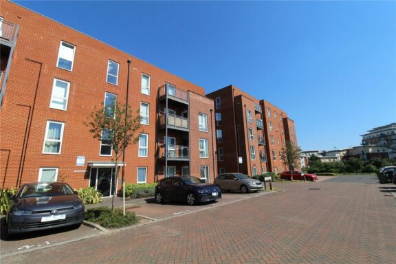 Robertson Way Image