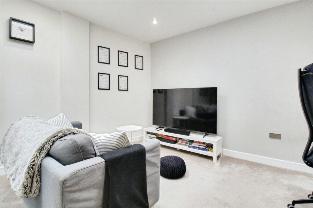Property Image_10