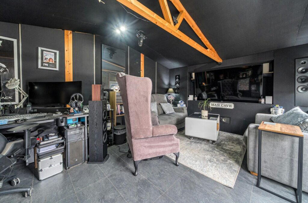 Property Image_18
