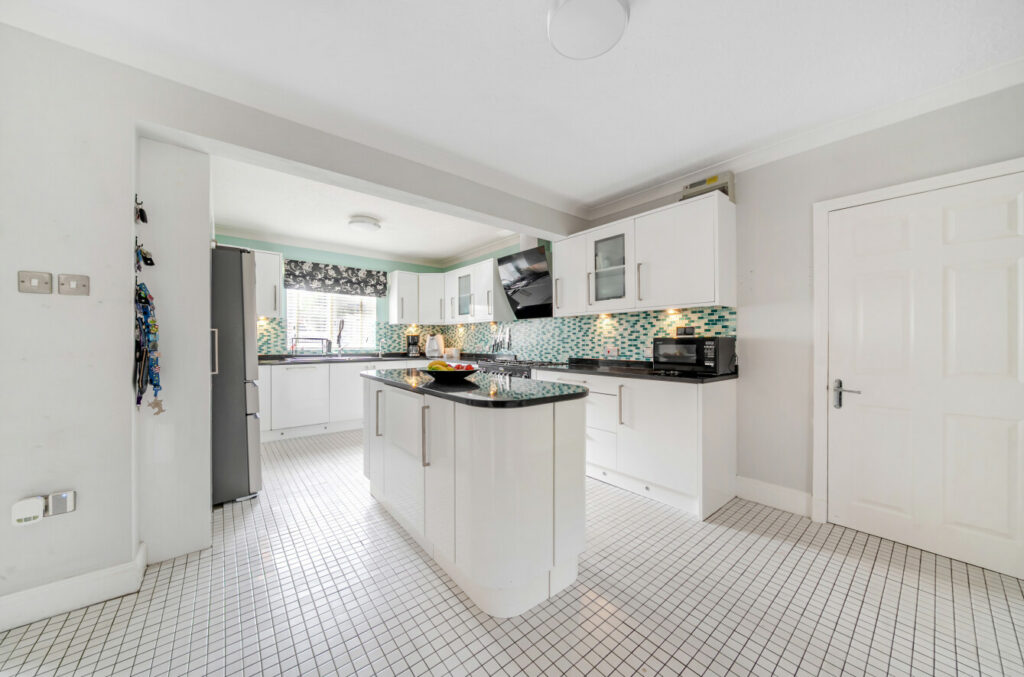 Property Image_11