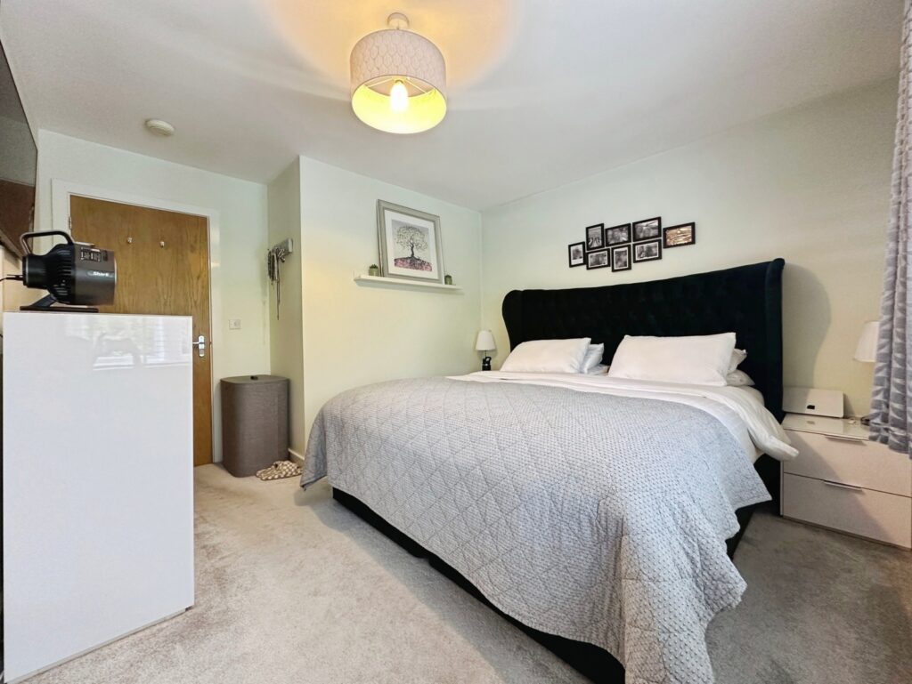 Property Image_12