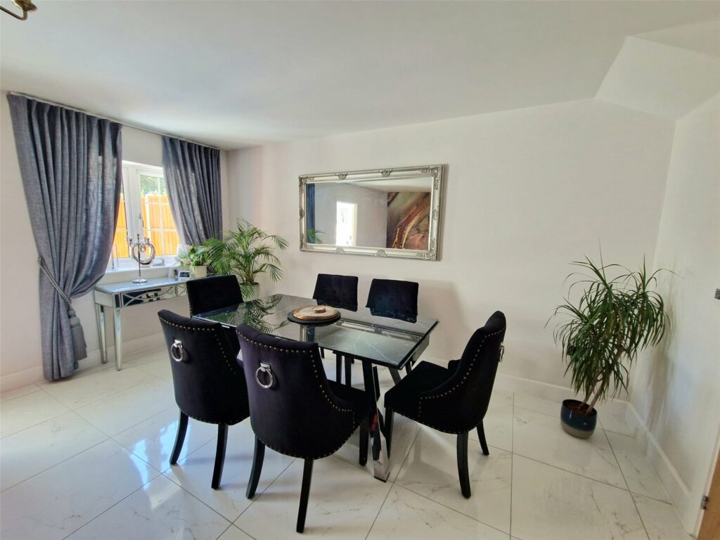 Property Image_4