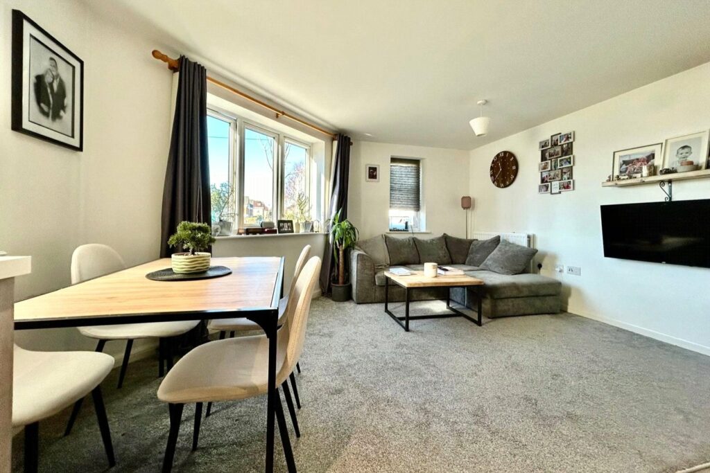 Property Image_3