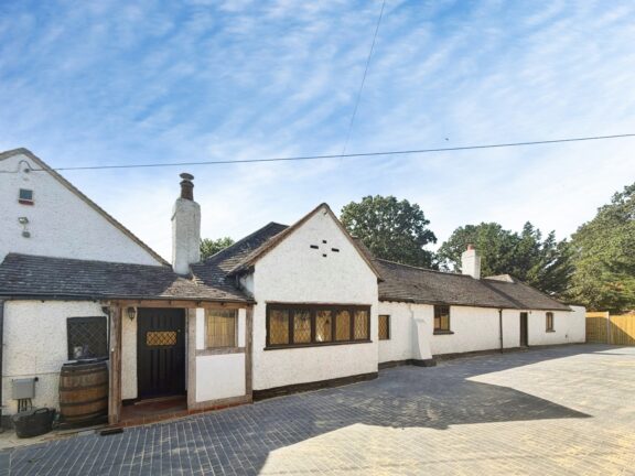 Harpers Road Image