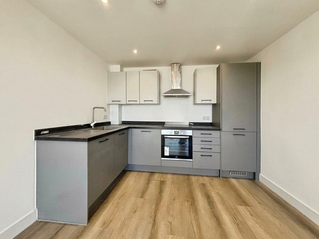 Property Image_11