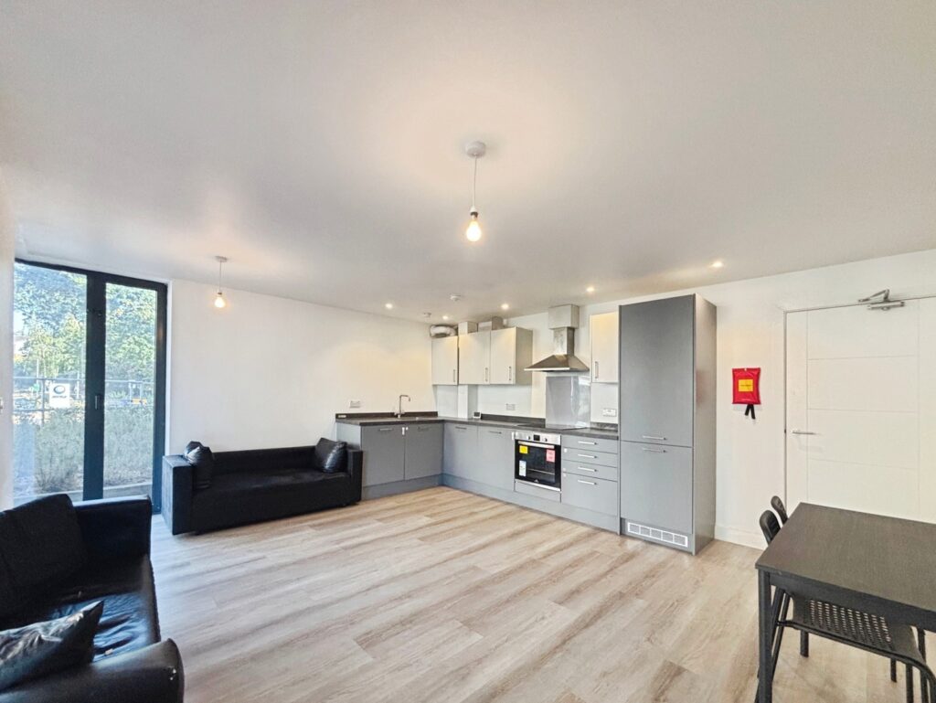 Property Image_4