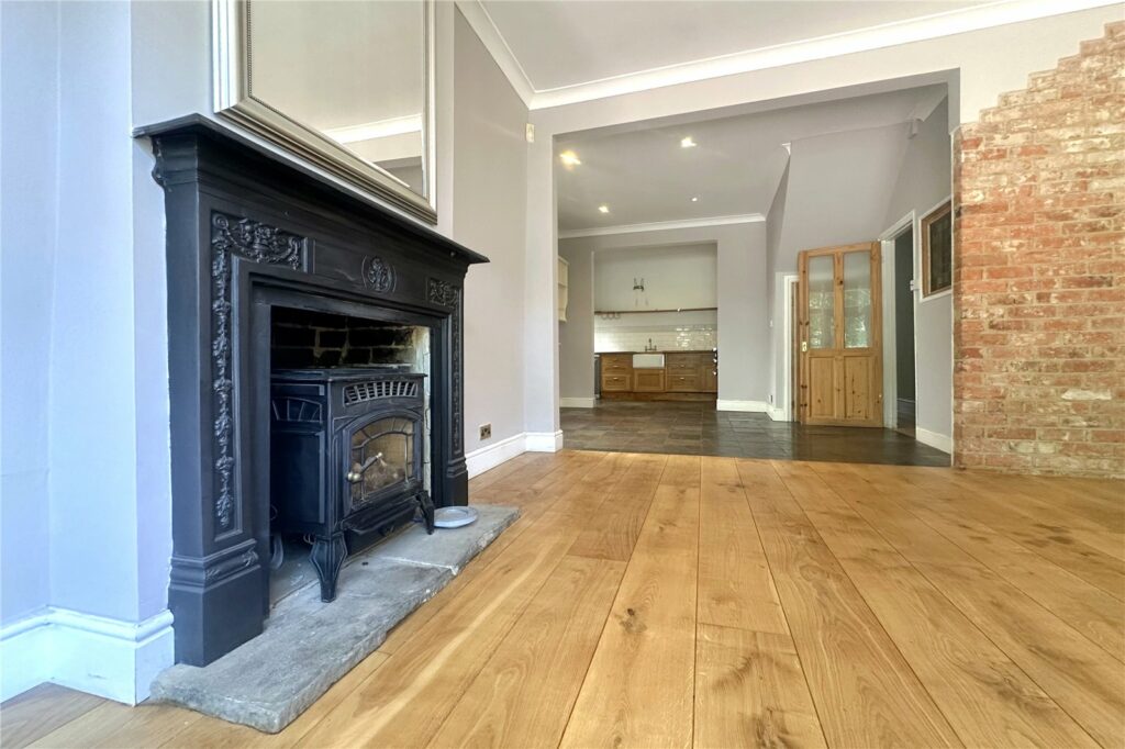Property Image_11
