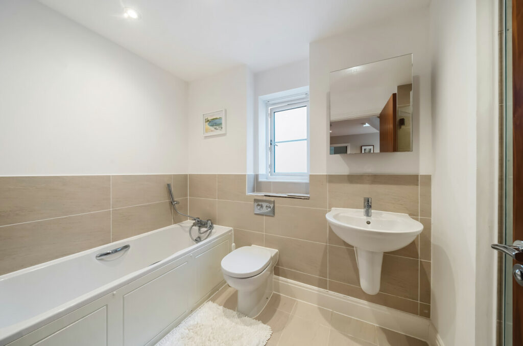 Property Image_16
