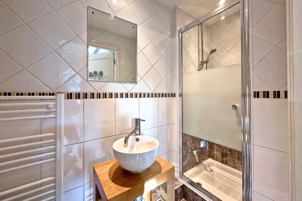 Property Image_11