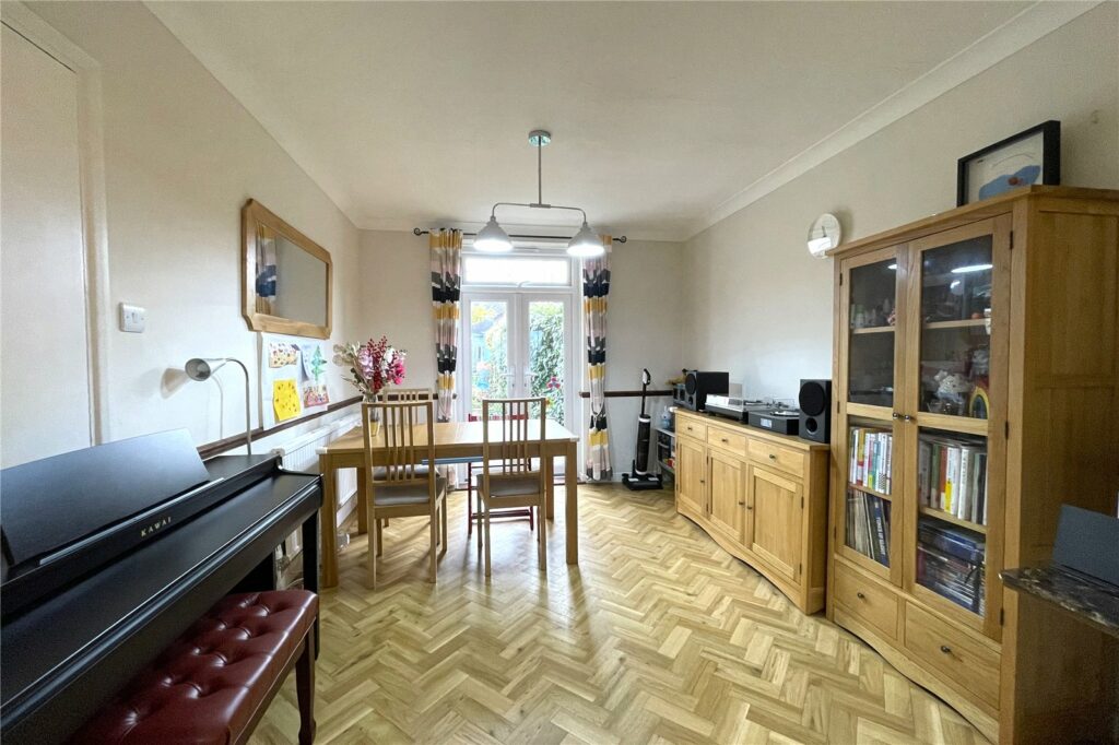 Property Image_12