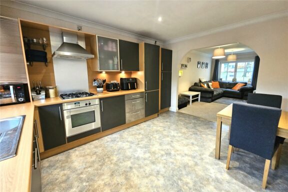 Portsmouth Road Image