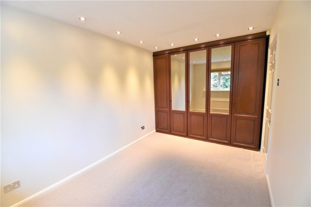 Property Image_11