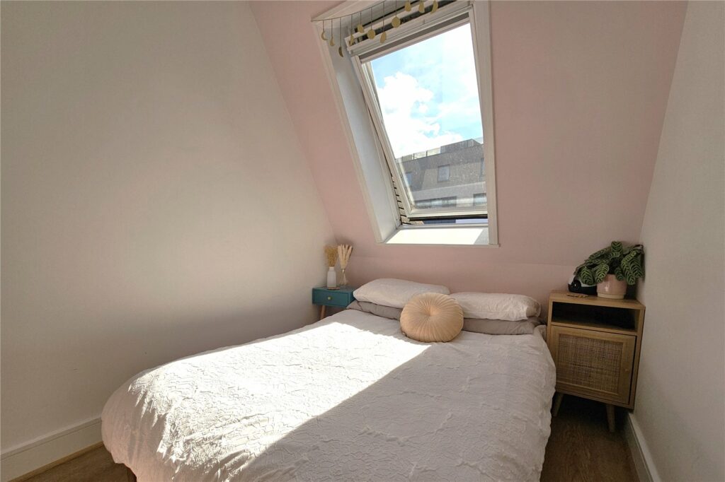 Property Image_11