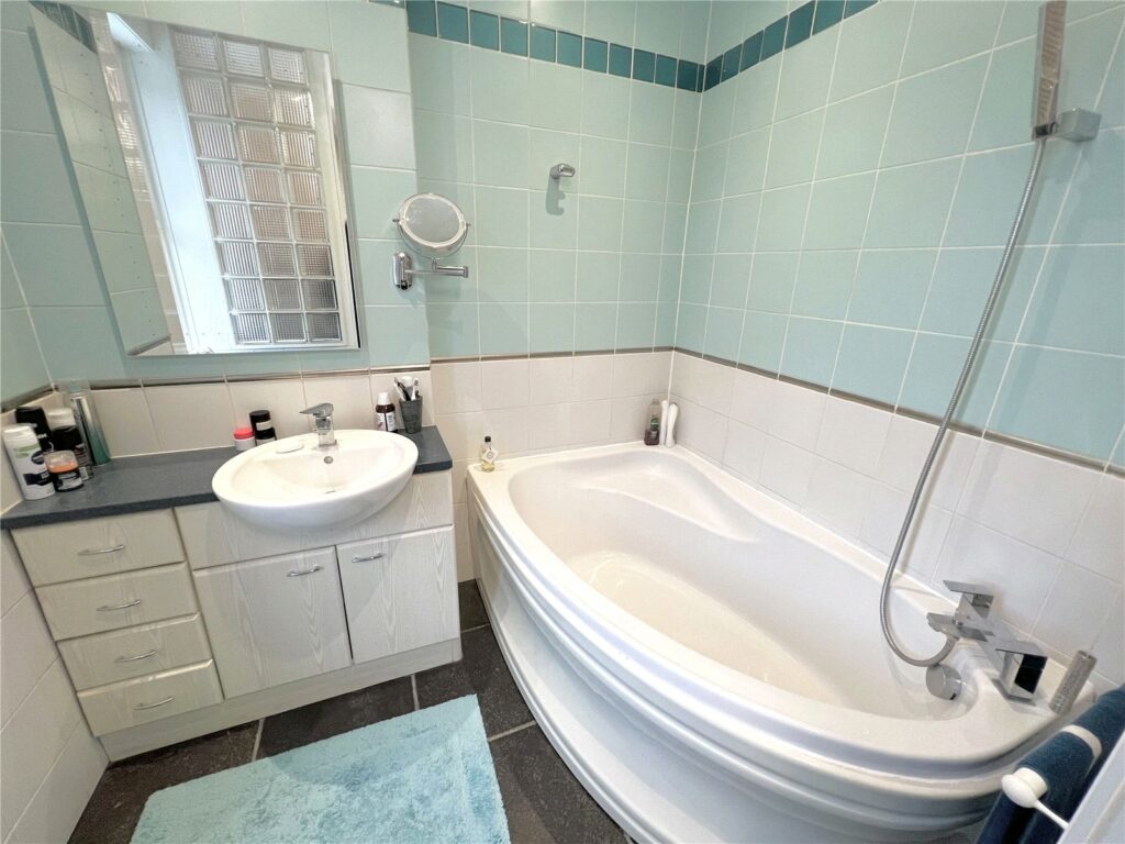 Property Image_18
