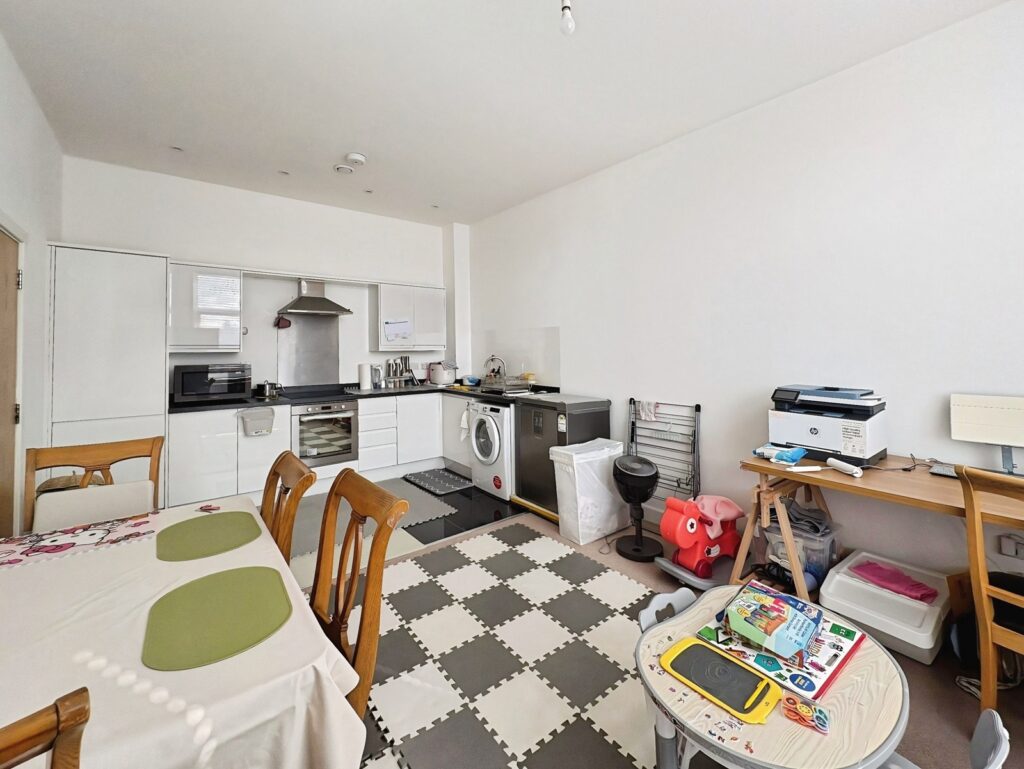 Property Image_4