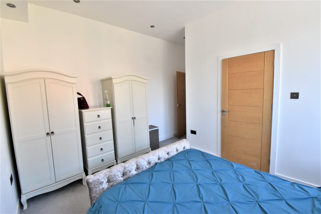 Property Image_3