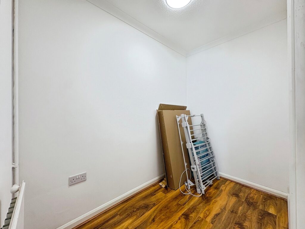 Property Image_11