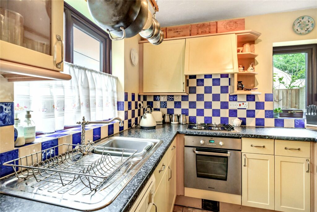 Property Image_11