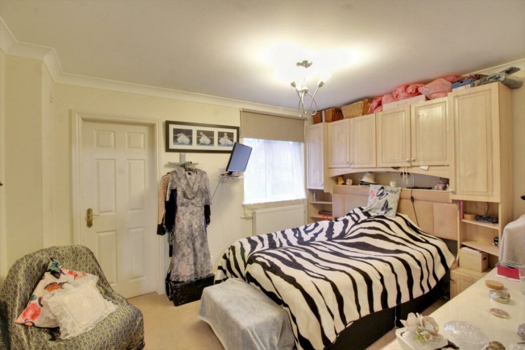 Property Image_3