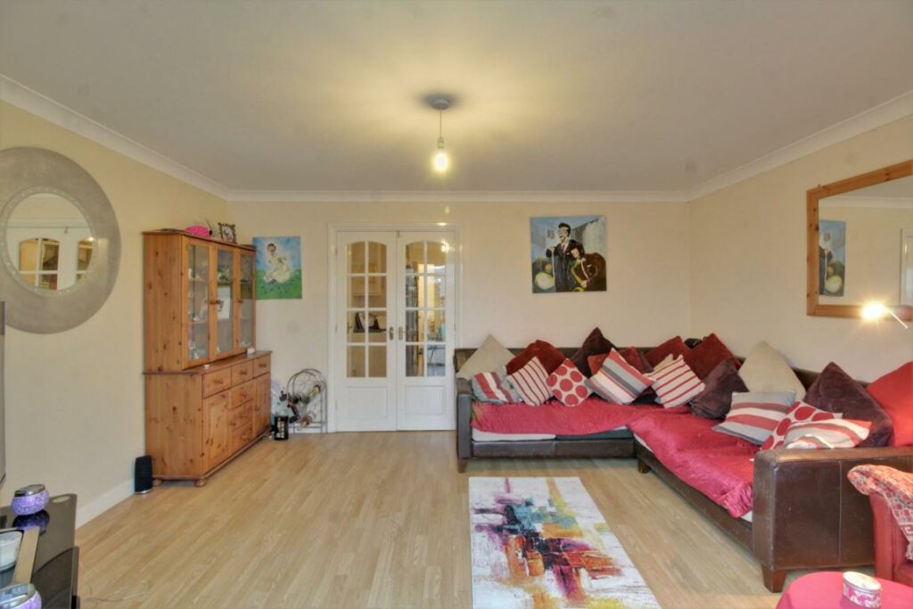 Property Image_9