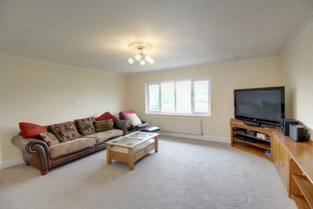 Property Image_11