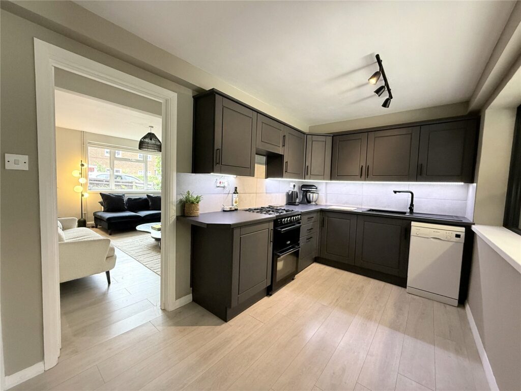 Property Image_10