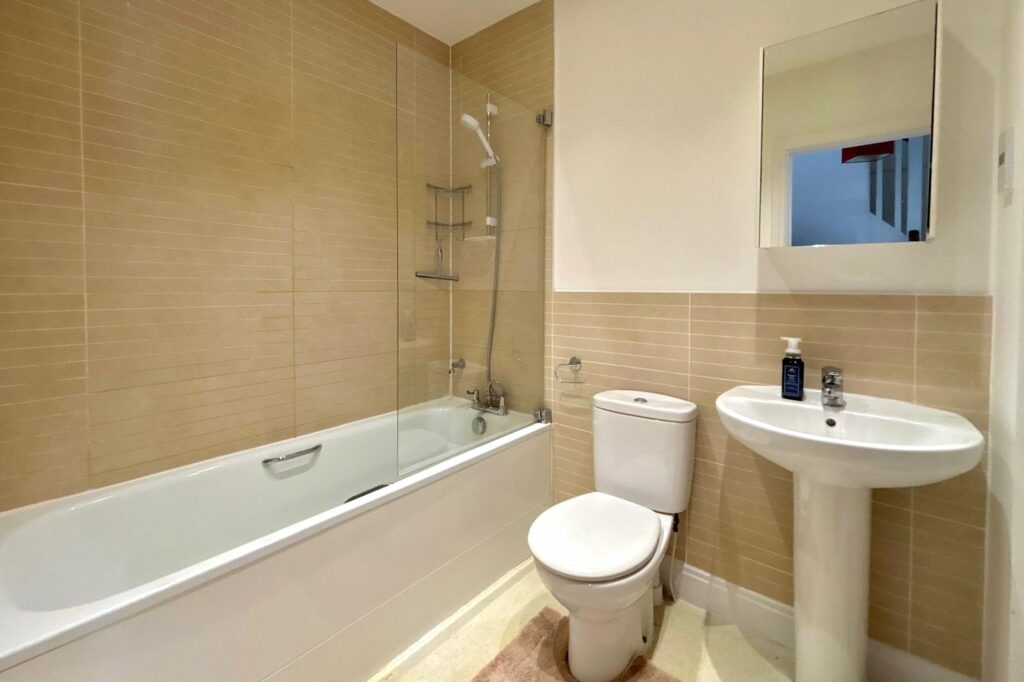 Property Image_11